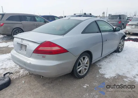 2005 Honda Accord 3.0 Ex z USA, uszkodzony, nr VIN 1HGCM81705A010400